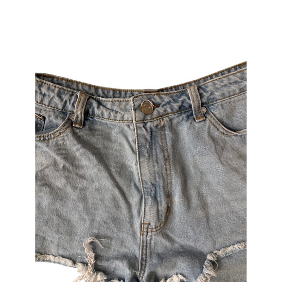 Missguided High Rise Distressed Denim Shorts Light Wash Size 10 Waist 32 Raw Hem - Picture 2 of 5